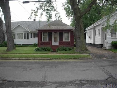 80 5th St, Schenectady, NY 12302 - photo 3