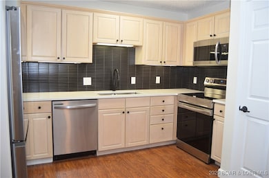 Light and bright kitchen with upgraded appliances,