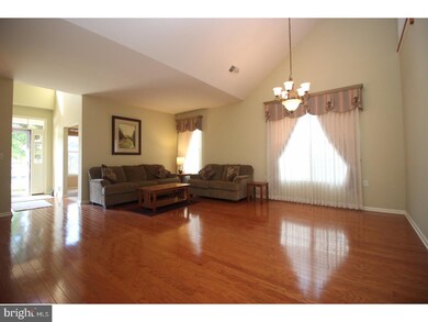 123 Honeyflower Dr, Trenton, NJ 08620 - photo 3