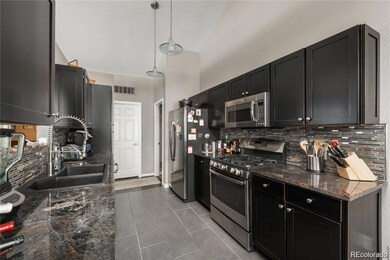 22645 E Ontario Dr unit 202, Aurora, CO 80016 - photo 6