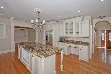 455 Waban Ave unit 455, Waban, MA 02468 - photo 3