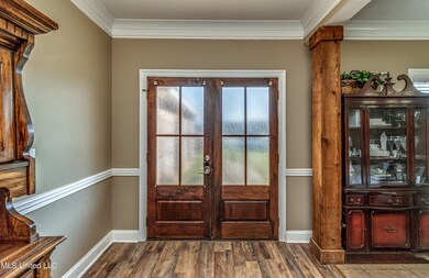 220 John Martin Dr--33