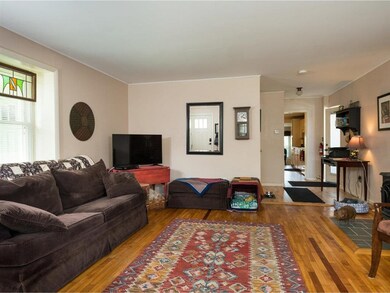 22 East St, Essex Junction, VT 05452 - photo 4