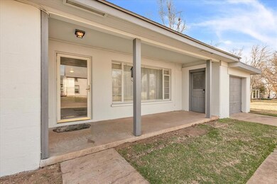 Property entrance also featuring a garage entrance