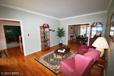 643 Meade Dr SW, Leesburg, VA 20175 - photo 4