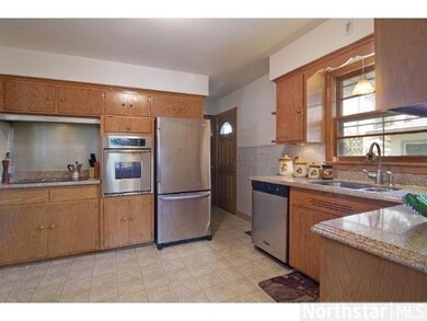 8849 Bryant Ave S, Bloomington, MN 55420 - photo 2