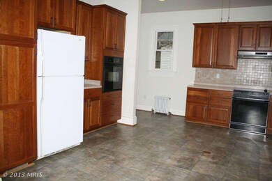 5712 Gaines St, Burke, VA 22015 - photo 5