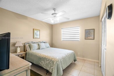 23099 Barwood Ln N unit 307, Boca Raton, FL 33428 - photo 3