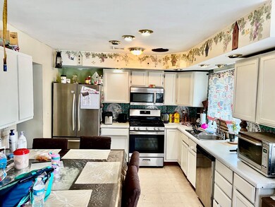 1296 Prairie Ave, Glendale Heights, IL 60139 - photo 5