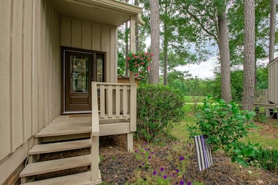 665 N Beau Chene Dr unit 32, Mandeville, LA 70471 - photo 4