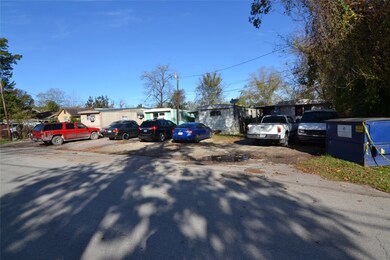 14125 Brownsville St, Houston, TX 77015 - photo 3