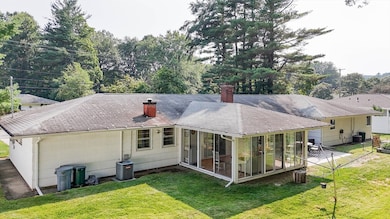 49 Barry Rd, Worcester, MA 01609 - photo 5