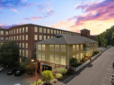 2 School St unit 241, Albion, RI 02802 - photo 4