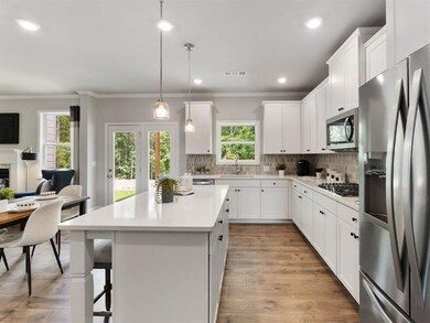 Sample Lynnbrook Kitchen at Briarwood in Cumming, 