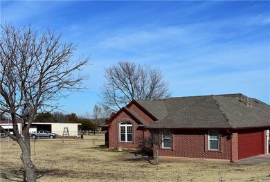871 Brandie St, Tuttle, OK 73089 - photo 4