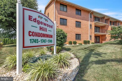 1745 Edgewood Hill Cir unit 102, Hagerstown, MD 21740 - photo 2