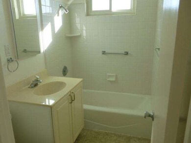 Nice hall bathroom!