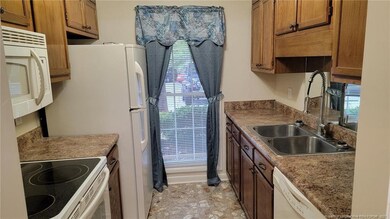 2740 Helaman Ct, Fayetteville, NC 28303 - photo 5