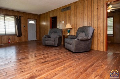 6688 E 149th St, Overbrook, KS 66524 - photo 7