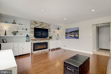 8136 Tamar Dr, Columbia, MD 21045 - photo 6