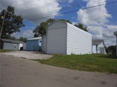 1918 N F St, Elwood, IN 46036 - photo 2