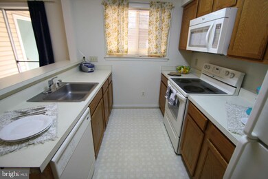 14227 Jib St unit 12, Laurel, MD 20707 - photo 5