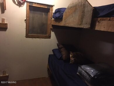 1184 Jenks Rd, Baldwin, MI 49304 - photo 5