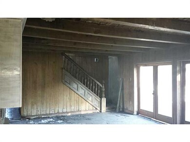 Den/Family/Great Room. The beams and the solid woo