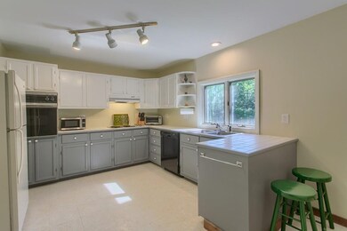 856 N Main St, Orange, MA 01364 - photo 4