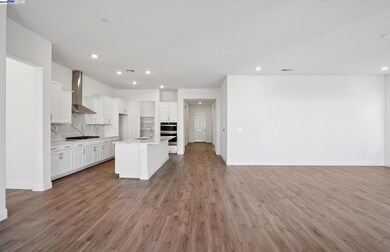 1137 Bradbury Dr, Discovery Bay, CA 94505 - photo 6