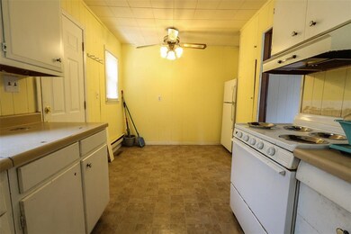 2320 Fruitland Blvd SW, Cedar Rapids, IA 52404 - photo 5