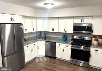 172 Fenway Ave, Atco, NJ 08004 - photo 3