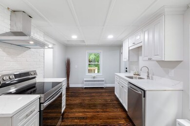 10 Pearl St, Southborough, MA 01772 - photo 4