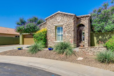3058 S Danielson