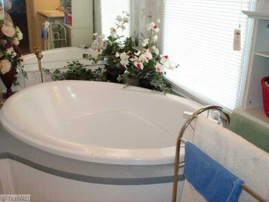 3007 Brookside Ct, Asheboro, NC 27205 - photo 7