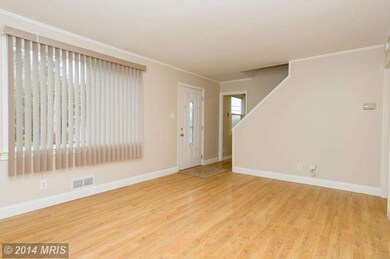 8706 Jenifer Rd, Parkville, MD 21234 - photo 3