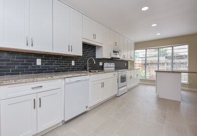 14204 Misty Meadow Ln, Houston, TX 77079 - photo 6