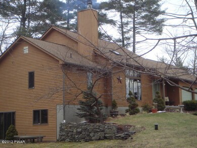 194 Oak Ridge Dr, Milford, PA 18337 - photo 2