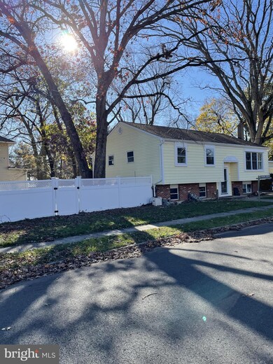 10 N Brill Ave, Berlin, NJ 08009 - photo 3