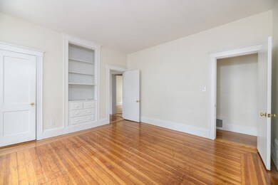 19 Buckingham St unit 1, Somerville, MA 02143 - photo 4