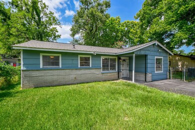 2718 Brea Crest St, Houston, TX 77093 - photo 7