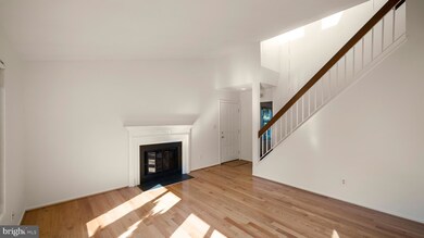 9445 Gentle Cir, Montgomery Village, MD 20886 - photo 4