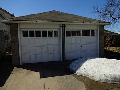 Parking Lot/Garage.