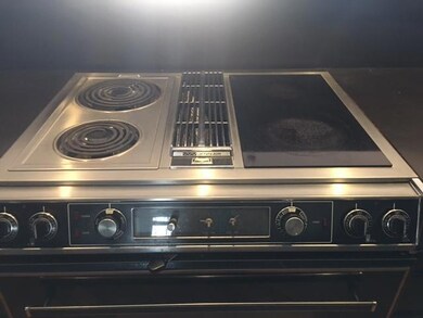 Jenn-air top of the line stove