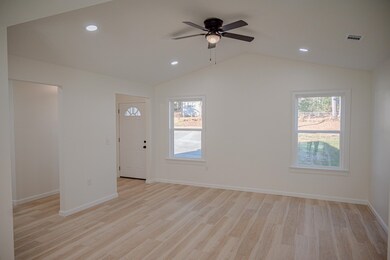 651 S Center St, Spartanburg, SC 29301 - photo 5