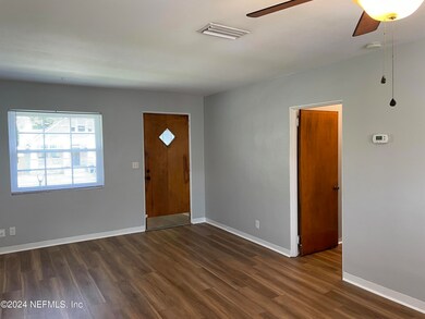 3653 Valencia Rd, Jacksonville, FL 32205 - photo 6