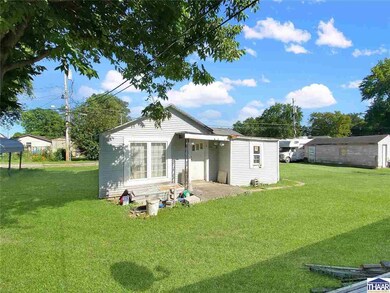 209 N Clay St, Edinburgh, IN 46124 - photo 5