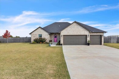 8810 Summit View Ln, Edmond, OK 73025 - photo 2