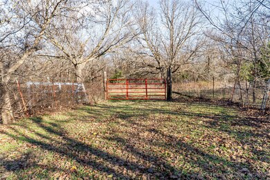12763 S 305th West Ave, Bristow, OK 74010 - photo 4