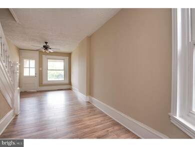 1346 Buttonwood St, Reading, PA 19604 - photo 6